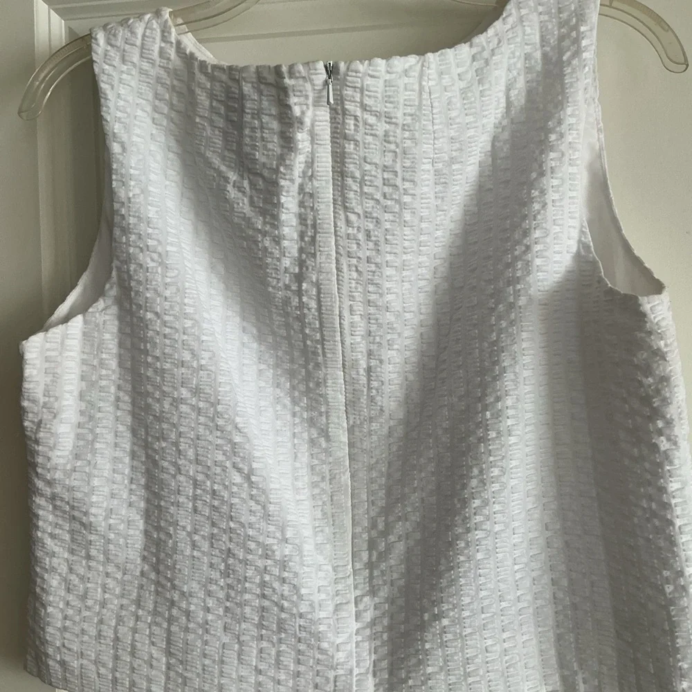 Lilly Pulitzer White Textured Tank Top - Picture 4 of 5